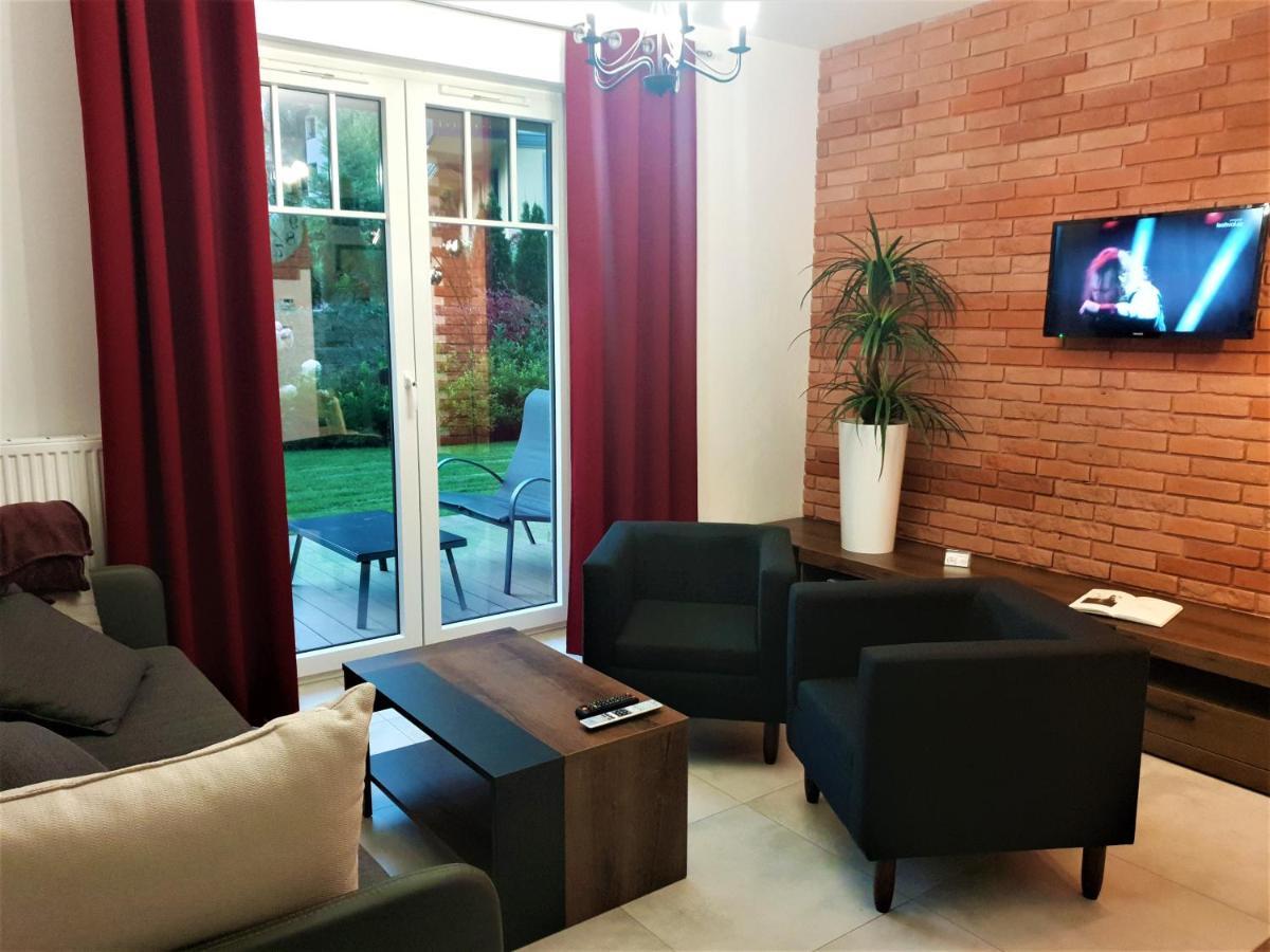 פולניסה-ז'דוז' Lux Apartment Park מראה חיצוני תמונה